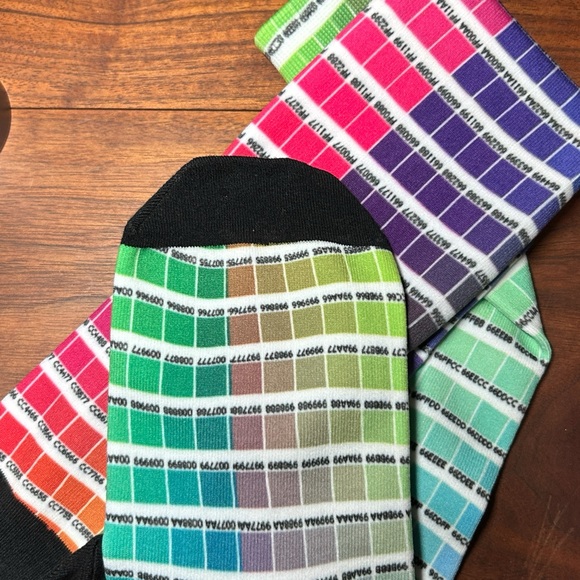 A rainbow for your feet! Pantone color chips knee socks Hand crafted OS -PMS - Picture 10 of 15